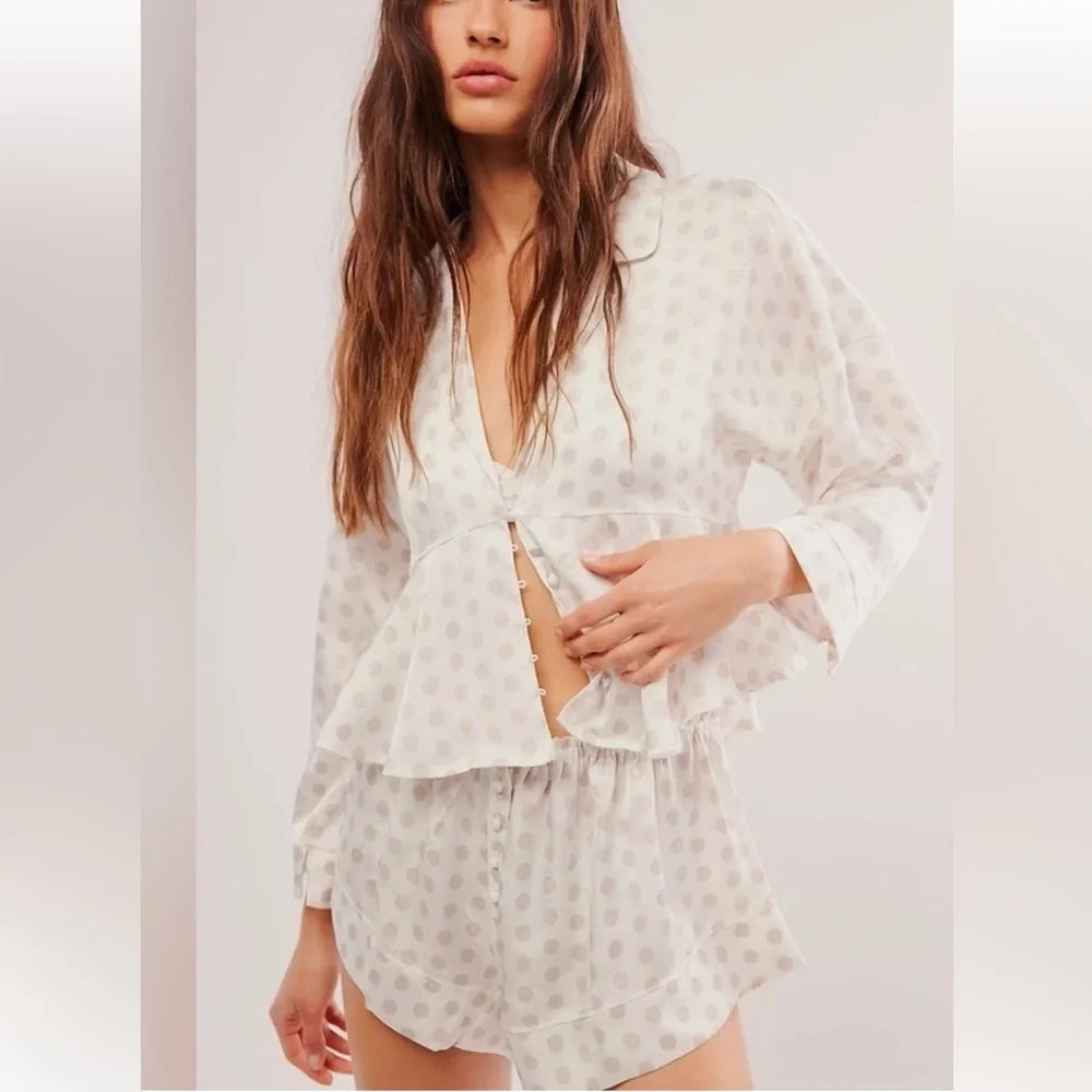 FREE PEOPLE INTIMATELY BEAUTY SLEEP PAJAMA SET in White NWT sz L - Picture 2 of 7